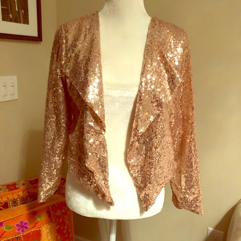 *❌SOLD❌🎁🎁NWOT🎁🎁Gold Sequin Jacket,